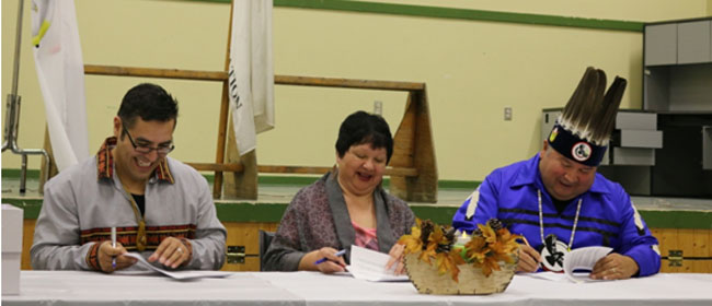 Chiefs of Mississauga First Nation, Serpent River First Nation and Sagamok Anishnawbek sign a Relationship Accord on Nov. 17. The Accord will strengthen ties between the three First Nations allowing them to work collaboratively and inclusively on areas of shared concerns and interests. 